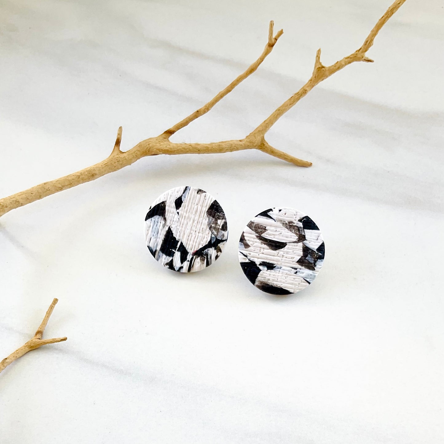 Black and White Print Textured Studs