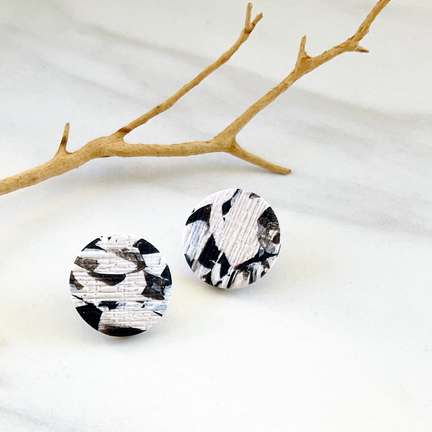 Black and White Print Textured Studs