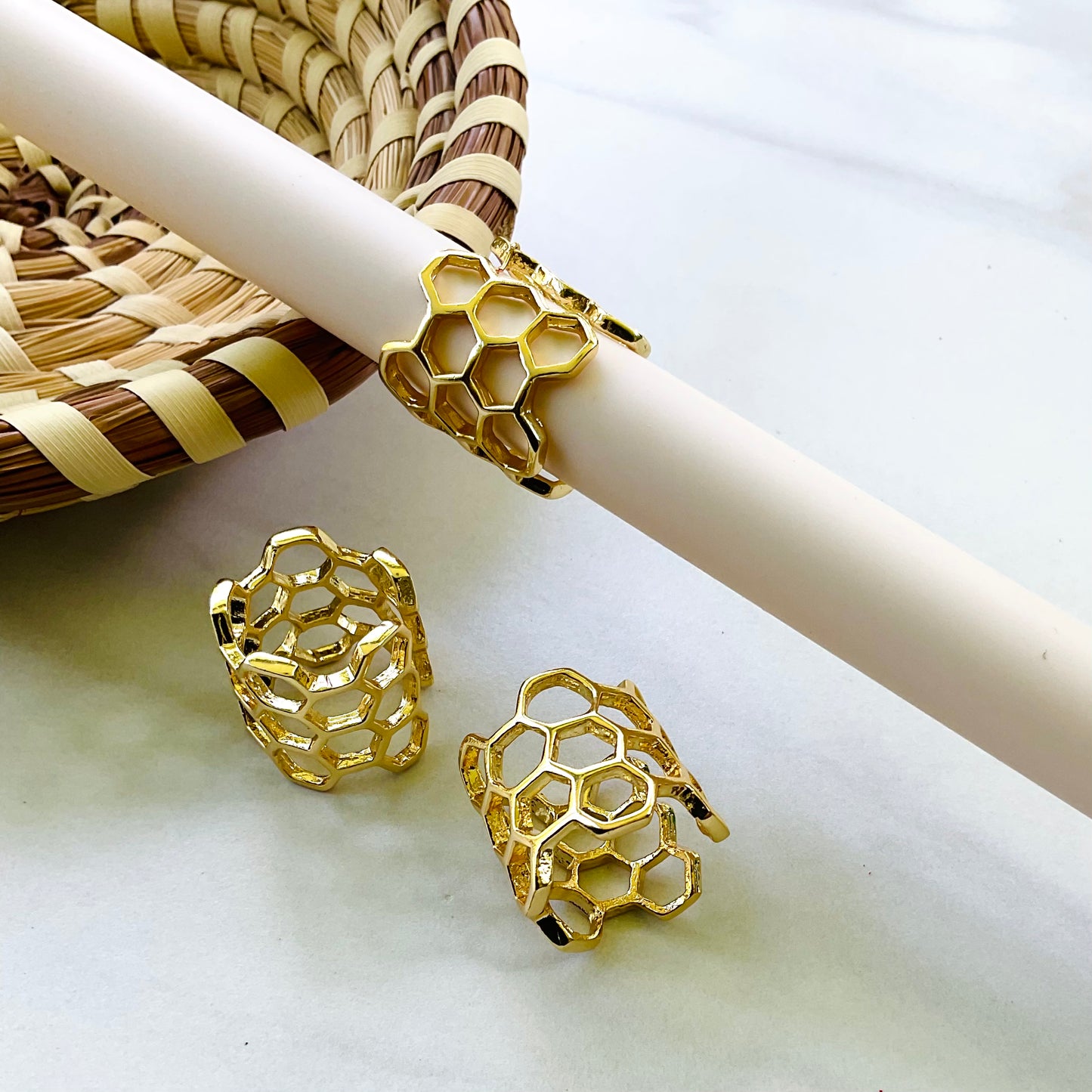 Honeycomb + Bee Brass Ring Adjustable