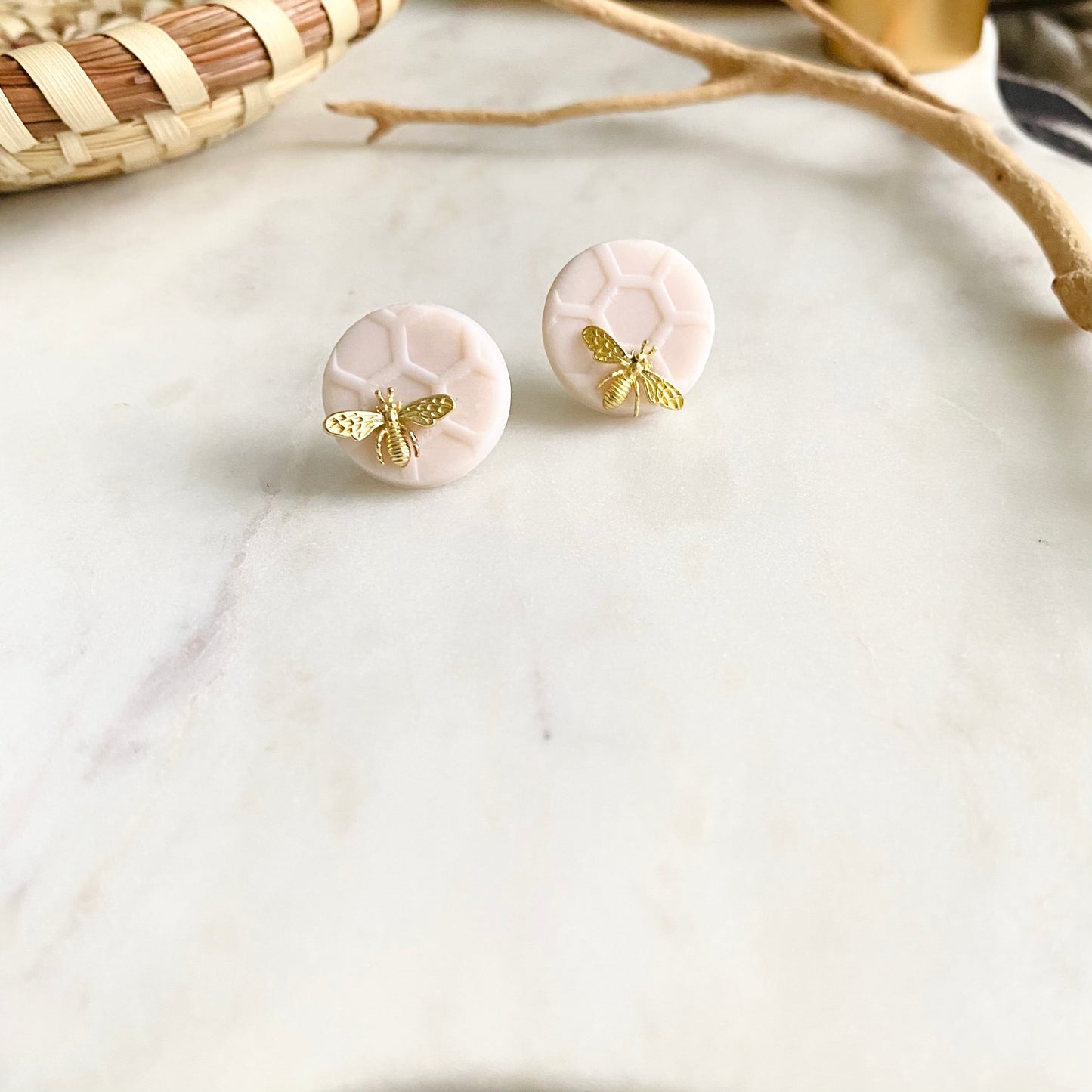 Blanc Honeycomb + Brass Bee Studs