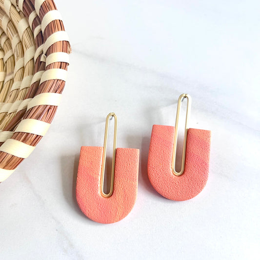 Gracie // Warm Coral Textured (Gold)